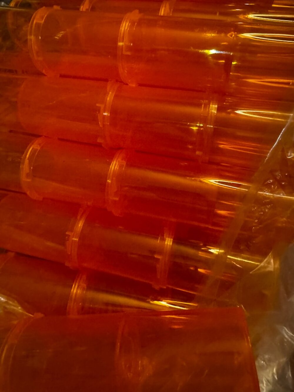 Lot of 25 Empty 60 Dram Prescription Pill Bottles Crafts n Storage
